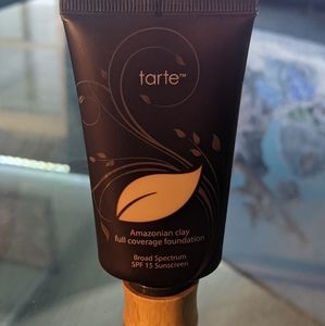 Amazonian Clay Foundation